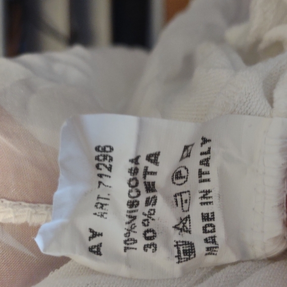 Gigi moda off the shoulder silk blouse - Picture 5 of 5